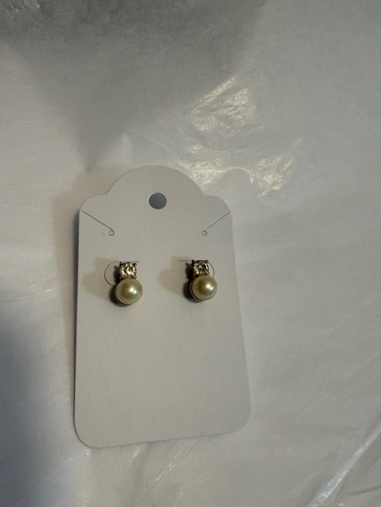 Avon Jewelry - Avon Gold-Tone Ivory Pearl and CZ Stud Earrings